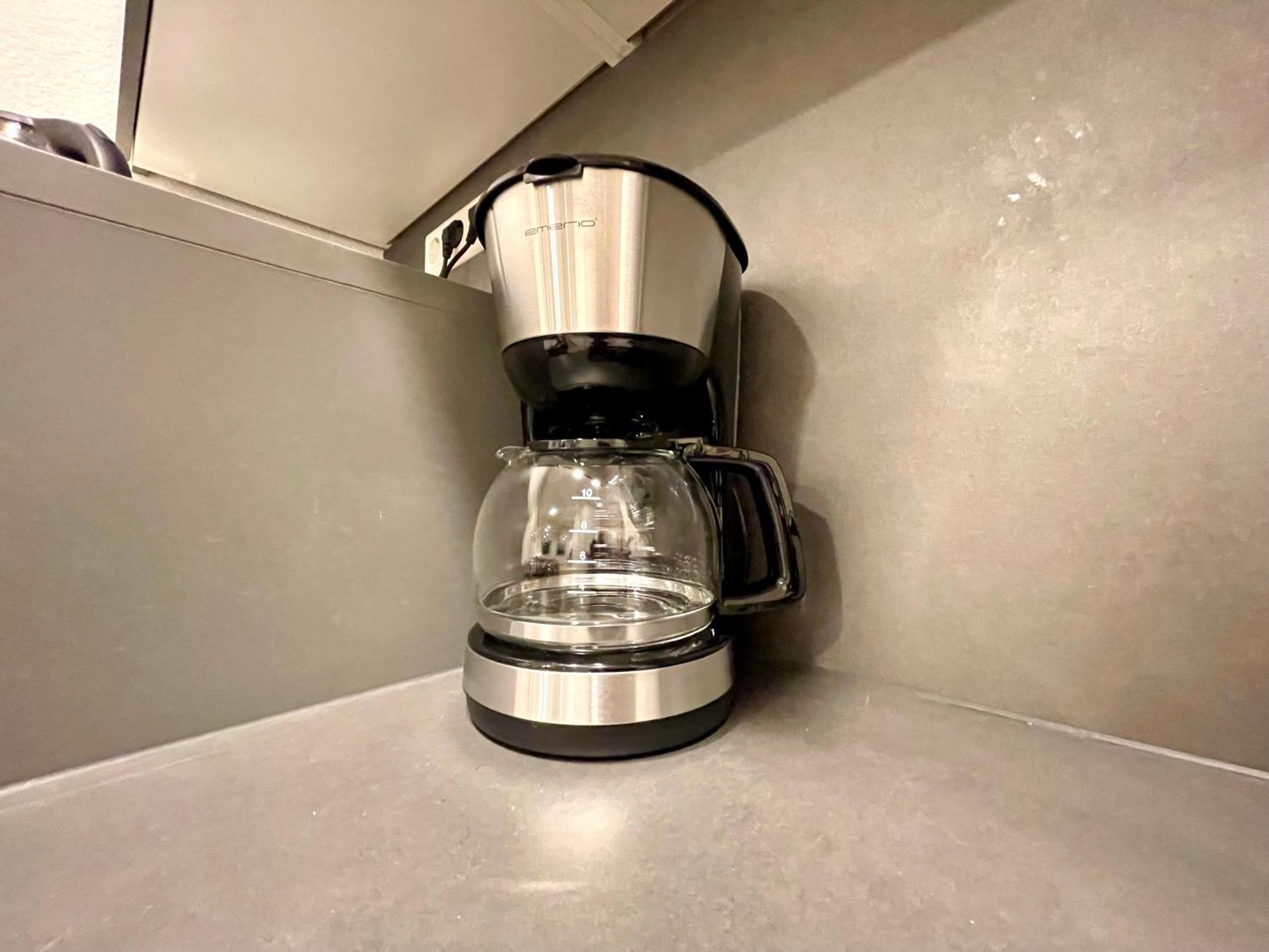 Neu Grosse Einzimmerwohnung Im Zentrum Goldstadt Pforzheim Schloessle Bagian luar foto